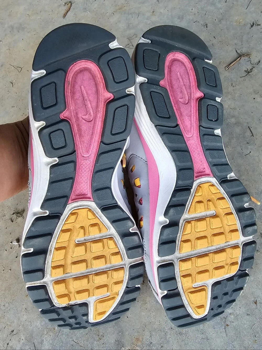 Nike Youth Gray, Pink & Yellow Athletic Sneakers Size 5y
